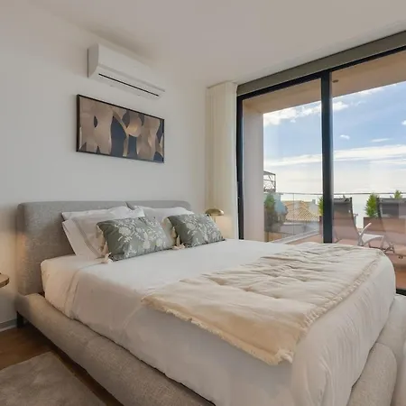 Bhf Residences Luxe Sunset *